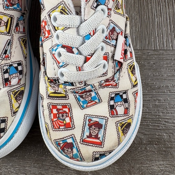 Vans x (Where’s Waldo?) Postage Toddler Size 6.5 Sneakers Shoes All Over Print - Picture 9 of 14
